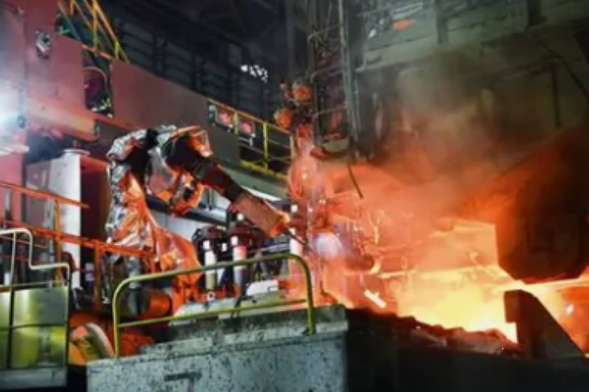 automated casting manufacturing with robotic shelling systems