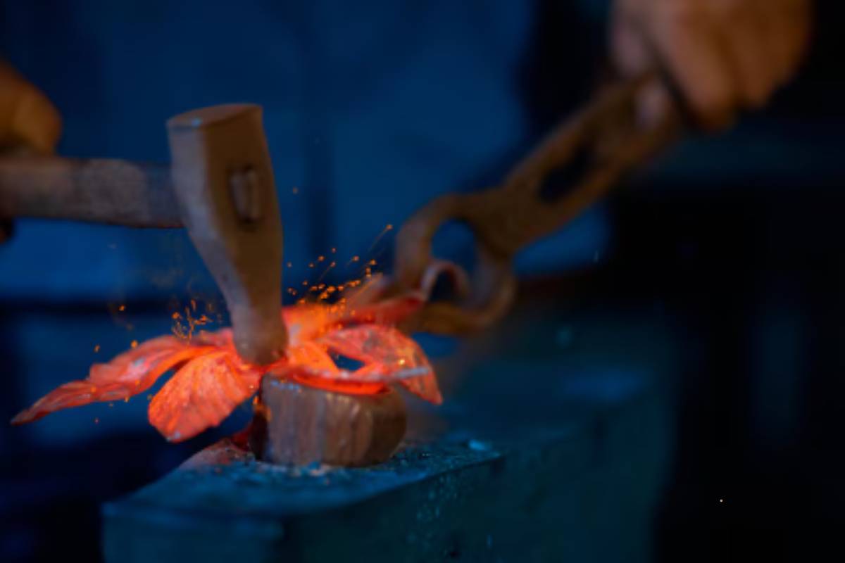 Hastelloy casting valve body in chemical processing