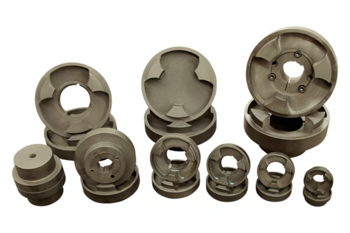 This image represents Diffuser Casting Materials including CF8M, Super Duplex, Nickel-Aluminum Bronze, and Hastelloy for centrifugal pump applications.