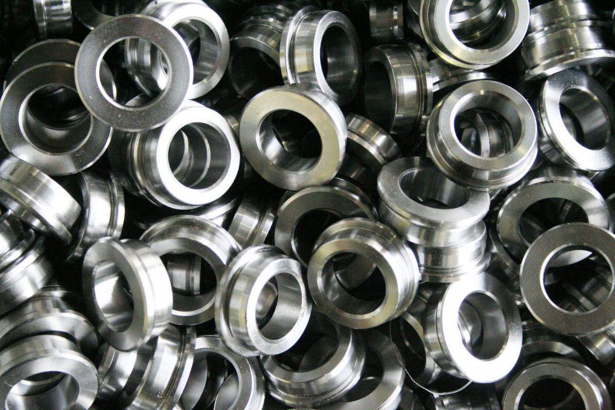 solution annealing castings at Uni Deritend, AS9100-certified investment casting foundry India